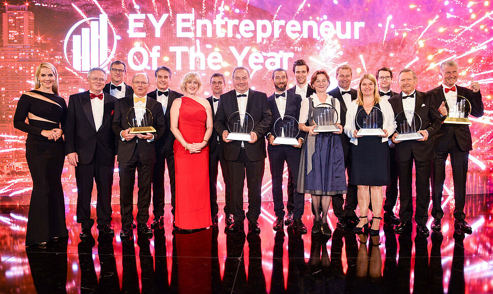 Preisverleihung mit Hans Fischer für Entrepreneur of the Year, 2018